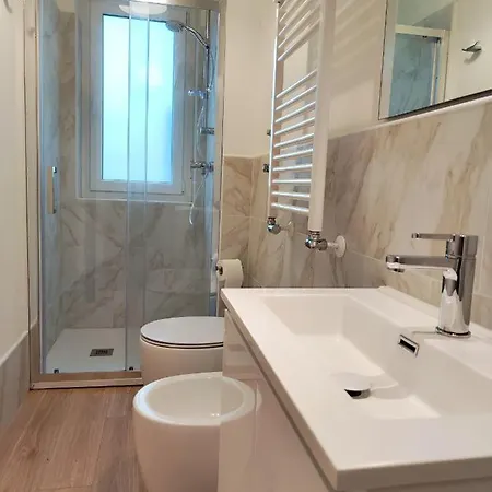 The Green Apt - Stylish And Confortable Large Studio Close To Metro * Milano