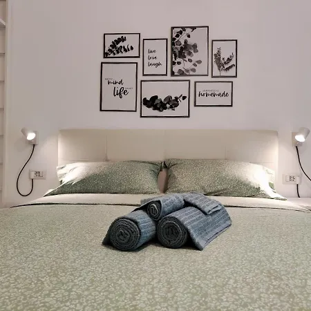 Appartamento The Green Apt - Stylish And Confortable Large Studio Close To Metro *